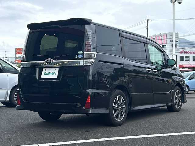 車両画像16