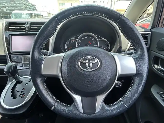 トヨタ ラクティス G プライムスタイル 島根県 2014(平26)年 8.7万km ディープアメジストマイカメタリック 純正ＳＤナビ　/地デジ　/ＤＶＤ再生　/Ｂｌｕｅｔｏｏｔｈ接続　/バックカメラ　/ビルトインＥＴＣ　/クルーズコントロール　/横滑り防止装置　/スマートキー　/プッシュスタート　/純正ＨＩＤヘッドライト　/純正１６インチアルミホイール　/純正フロアマット