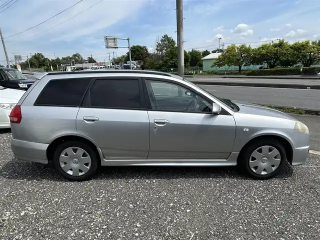 日産 ウイングロード Sエアロ 神奈川県 2001(平13)年 16.6万km ダイヤモンドシルバー ・CDプレイヤー/・社外フロアマット/・HIDヘッドライト/・AAC/・パワーステアリング/・パワーウィンドウ