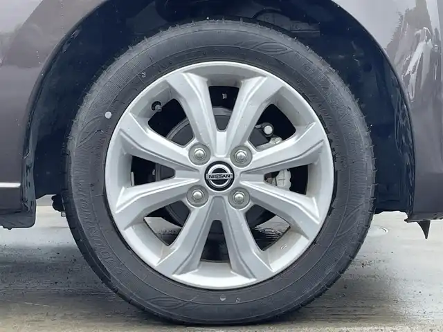 日産 デイズ X 愛媛県 2023(令5)年 0.2万km アッシュブラウンM 純正9インチナビ(Bluetooth)/バックカメラ/フルセグテレビ/ETC/前後ドライブレコーダー/アイドリングストップ/ダウンヒルアシストコントロール/前後コーナーセンサー/オートライト/オートマチックハイビーム/純正フロアマット/純正ドアバイザー/純正アルミホイール/横滑り防止装置/衝突被害軽減システム/スマートキー/プッシュスタート/ABS