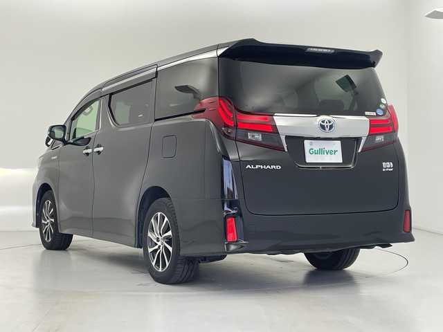 トヨタ アルファードハイブリット SR 愛知県 2015(平27)年 9.3万km ブラック 禁煙　純正１０型ナビ　純正フリップダウンモニター　クルーズコントロール　両側パワースライドドア　ハーフレザーシート　パワーシート　ビルトインＥＴＣ　バックカメラ　スマートキー　オートマチックハイ/純正10型ナビ/・Bluetooth/・CD/DVD/・フルセグテレビ/・SD音楽録音/純正フリップダウンモニター/バックカメラ/ハーフレザーシート/パワーシート/両側パワースライドドア/衝突軽減ブレーキ/レーンキープアシスト/オートマチックハイビーム/前後コーナーセンサー/クルーズコントロール/ビルトインETC/LEDヘッドライト