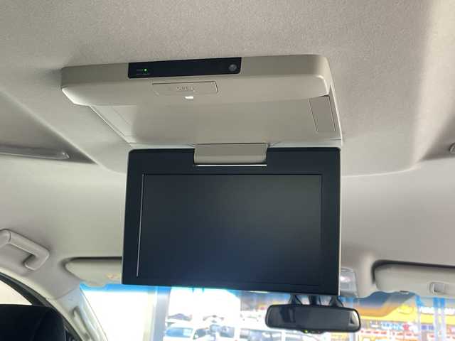 トヨタ アルファードハイブリット SR 愛知県 2015(平27)年 9.3万km ブラック 禁煙　純正１０型ナビ　純正フリップダウンモニター　クルーズコントロール　両側パワースライドドア　ハーフレザーシート　パワーシート　ビルトインＥＴＣ　バックカメラ　スマートキー　オートマチックハイ/純正10型ナビ/・Bluetooth/・CD/DVD/・フルセグテレビ/・SD音楽録音/純正フリップダウンモニター/バックカメラ/ハーフレザーシート/パワーシート/両側パワースライドドア/衝突軽減ブレーキ/レーンキープアシスト/オートマチックハイビーム/前後コーナーセンサー/クルーズコントロール/ビルトインETC/LEDヘッドライト