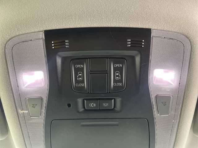 トヨタ アルファードハイブリット SR 愛知県 2015(平27)年 9.3万km ブラック 禁煙　純正１０型ナビ　純正フリップダウンモニター　クルーズコントロール　両側パワースライドドア　ハーフレザーシート　パワーシート　ビルトインＥＴＣ　バックカメラ　スマートキー　オートマチックハイ/純正10型ナビ/・Bluetooth/・CD/DVD/・フルセグテレビ/・SD音楽録音/純正フリップダウンモニター/バックカメラ/ハーフレザーシート/パワーシート/両側パワースライドドア/衝突軽減ブレーキ/レーンキープアシスト/オートマチックハイビーム/前後コーナーセンサー/クルーズコントロール/ビルトインETC/LEDヘッドライト