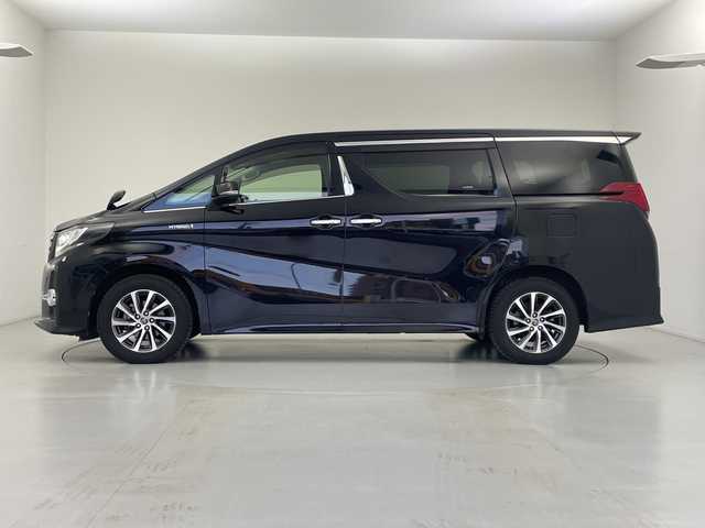 トヨタ アルファードハイブリット SR 愛知県 2015(平27)年 9.3万km ブラック 禁煙　純正１０型ナビ　純正フリップダウンモニター　クルーズコントロール　両側パワースライドドア　ハーフレザーシート　パワーシート　ビルトインＥＴＣ　バックカメラ　スマートキー　オートマチックハイ/純正10型ナビ/・Bluetooth/・CD/DVD/・フルセグテレビ/・SD音楽録音/純正フリップダウンモニター/バックカメラ/ハーフレザーシート/パワーシート/両側パワースライドドア/衝突軽減ブレーキ/レーンキープアシスト/オートマチックハイビーム/前後コーナーセンサー/クルーズコントロール/ビルトインETC/LEDヘッドライト