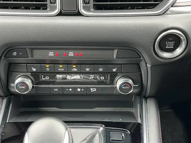 マツダ ＣＸ－８ XD ブラックトーンエディション 奈良県 2021(令3)年 3.5万km ディープクリスタルブルーマイカ 純正10インチナビ/(フルセグ/BT）/レーダークルーズコントロール/全方位モニター/ブラインドスポットモニター/前後コーナーセンサー/衝突軽減システム/レーンキープアシスト/パワーバックドア/ハーフレザーシート/運転席メモリーシート/前席パワーシート/全席シートヒーター/ステアリングヒーター/ワイヤレス充電/後席サンシェード/デジタルインナーミラー/ETC/純正19インチAW/取り扱い説明書/スペアキーX1