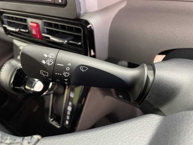 ダイハツ タント カスタム RS 鹿児島県 2019(令1)年 2.9万km ブラックマイカメタリック/シャイニングホワイトパール 社外メモリナビ　/（フルセグ/Bluetooth/DVD/CD/USB)　/バックカメラ　/両側パワースライドドア　/ＥＴＣ　/オートライト　/シートバックテーブル　/コーナーセンサー　/ベンチシート　/アイドリングストップ　/保証書　/取扱説明書