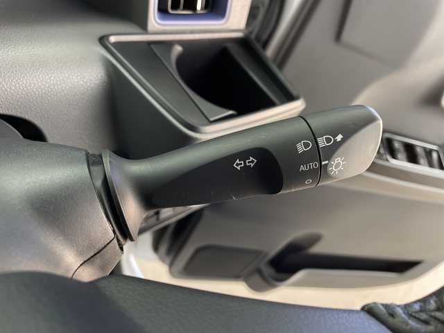 ダイハツ タント カスタム RS 鹿児島県 2019(令1)年 2.9万km ブラックマイカメタリック/シャイニングホワイトパール 社外メモリナビ　/（フルセグ/Bluetooth/DVD/CD/USB)　/バックカメラ　/両側パワースライドドア　/ＥＴＣ　/オートライト　/シートバックテーブル　/コーナーセンサー　/ベンチシート　/アイドリングストップ　/保証書　/取扱説明書