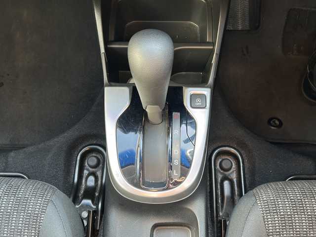 ホンダ フィット 13G Fパッケージ 兵庫県 2013(平25)年 13.9万km プレミアムホワイトパール 取扱説明書/保証書/純正ナビ（FM/AM/DISC/フルセグ/USB/Bluetooth/HDMI）/プッシュスタート/アイドリングストップ/スマートキー×２/ビルトインETC/純正フロアマット/「ステアリングリモコン