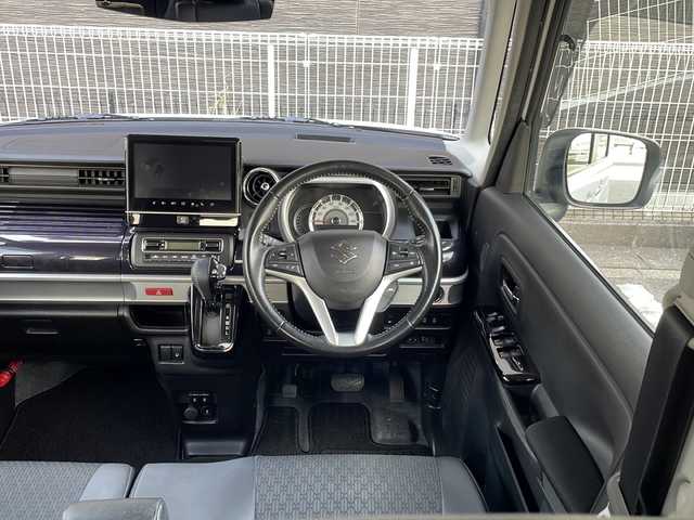 スズキ スペーシア カスタム HYBRID XS 愛知県 2021(令3)年 4.5万km ピュアホワイトP /禁煙車//メーカーナビ//AUDIO（AM・FM・DVD・CD・BlueTooth・ApplecarPiay）//フルセグテレビ//全方位カメラ・バックカメラ//クルーズコントール（追従機能有）//前方ドライブレコーダー（HDR１０３)//両側パワースライドドア//バックセンサー//ETC//LEDオートライト//車間距離制御システム//ヘッドアップディスプレイ//プリクラッシュ//レーンキープアシスト//シートヒーター（運転席）//オートリトラクトウィンカーミラー//コーナーセンサー//車線逸脱警報//リアサンシェード//運転切替スイッチ（Powerモー//スペアキー//ISOFIX//純正15インチAW//プリクラッシュ//トランクスポイラー//本革巻きステアリング//純正マット//純正ドアバイザー//横滑り防止//衝突安全ボディー//盗難防止システム//取扱説明書//記録簿//保証書//プライバシーガラス//UVカットガラス