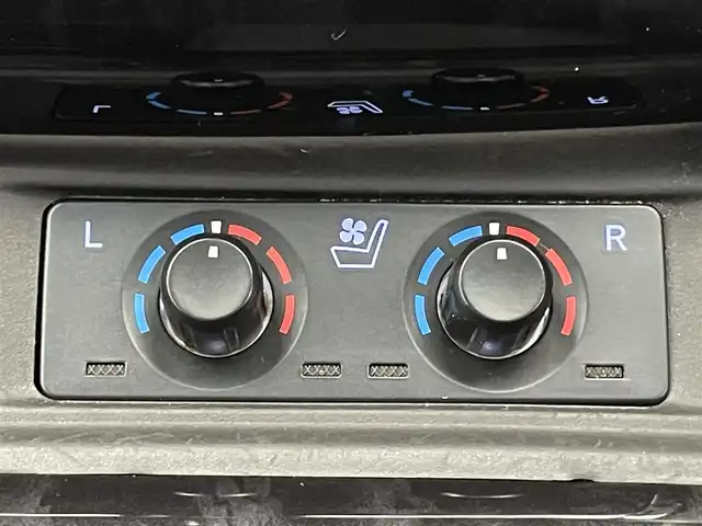 トヨタ アルファードハイブリット SR Cパッケージ 愛知県 2018(平30)年 4.4万km ラグジュアリーホワイトパールクリスタルシャインガラスフレーク メーカーナビ　Ｗムーンルーフ　リアエンターテイメント　全方位カメラ　ＪＢＬ　デジタルインナーミラー　ＢＳＭ　黒革　シートヒーター　ＡＣ１００Ｖ　ＨＤＭＩ　衝突軽減　追従クルコン　電動リアゲート　シートベンチレーション　ハンドルヒーター　オートハイビーム　ETC2.0　ドラレコ　禁煙車