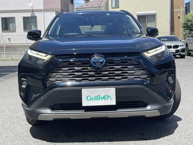 トヨタ ＲＡＶ４ 神奈川県 2023(令5)年 2.6万km アティチュードブラックマイカ ワンオーナー/パノラマルーフ/純正ナビ（AM/FM/BT）/フルセグTV/純正デジタルインナーミラー/インナーミラー内蔵ドラレコ前後/BSM/全方位カメラ/コーナーセンサー/レーダークルーズコントロール/衝突軽減ブレーキ/運転席パワーシート/前席シートヒーターベンチレーション/純正LEDヘッドライト/パワーバックドア/スマートキー/スペアキーX1/取説/記録簿・保証書/ディーラー記録　R6