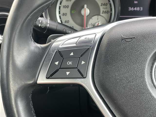 メルセデス・ベンツ ＳＬＫ２００ ブルーエフィシェンシースポーツ 静岡県 2011(平23)年 3.7万km イリジウムシルバー 純正ナビ　/地デジ　/本革シート　/シートヒーター  /ネックウォーマー　/インテリジェントライトシステム　/オートライト  /デイライト　/パドルシフト　/クルコン  /ステアリングスイッチ  /リモコンキー  /社外19インチAW/保証書/取説