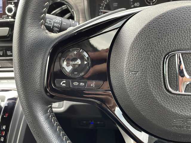 ホンダ Ｎ ＯＮＥ プレミアム ツアラー 道北・旭川 2021(令3)年 2.8万km ミッドナイトブルービームM ・４WD/・禁煙車/・寒冷地仕様/・純正ナビ/CD/DVD/SD/BT/USB/TV/ラジオ/・バックカメラ/・ビルトインETC/・ホンダセンシング/CMBS/ACC/LKAS/オートハイビーム/先行車発進お知らせ機能/路外逸脱抑制機能/標識認識機能/誤発進抑制機能/パーキングセンサーアシスト/・オートエアコン/・ミラーヒーター/・革巻きステアリング/・ステアリングスイッチ/・パドルシフト/・純正フロアマット/・オートライト/・LEDヘッドライト/・LEDフォグランプ/・LEDウィンカー/・ミラーウィンカー/・オートリトラミラー/・ドアバイザー/・電子パーキングブレーキ/・スマートキー/・スペアキー/・プッシュスタート/・保証書/・取扱説明書