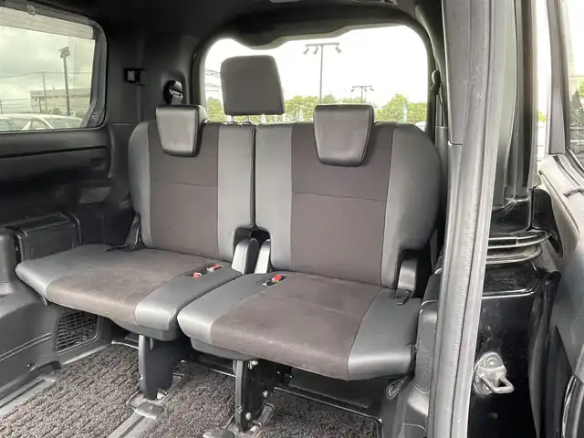 トヨタ ノア Si ダブルバイビーⅡ 道央・札幌 2020(令2)年 5.1万km ブラック ４WD/寒冷地仕様/社外SDナビ/CD/DVD/BT/フルセグ/純正フリップダウンモニター/プリクラッシュセーフティ/横滑り防止装置/クルーズコントロール/クリアランスソナー/バックカメラ/ドライブレコーダー/アイドリングストップ/ワイパーデアイサー/両側パワースライドドア/ハーフレザーシート/ステアリングリモコン/プッシュスタート/スマートキー/LEDヘッドライト/オートライト/電動格納ミラー/ウィンカーミラー/純正フロアマット/ドアバイザー/スペアキー/純正AW付夏タイヤ積込/195/65/R15/2020年/山2mm