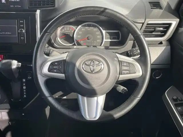 トヨタ タンク カスタムG S 大阪府 2017(平29)年 3.2万km パールホワイトⅢ スマートアシストII/・プリクラッシュセーフティー/・レーンキープアシスト/・誤発進抑制機能/・先行車発進お知らせ機能/純正ナビ/・Bluetooth/CD/DVD/フルセグTV/ラジオ/主要装備/・バックカメラ/・クルーズコントロール/・アイドリングストップ/・横滑り防止装置/・両側パワースライドドア/・純正フロアマット/・純正AW/・LEDヘッドライト/・フォグランプ/・ドライブレコーダー前後/・ETC