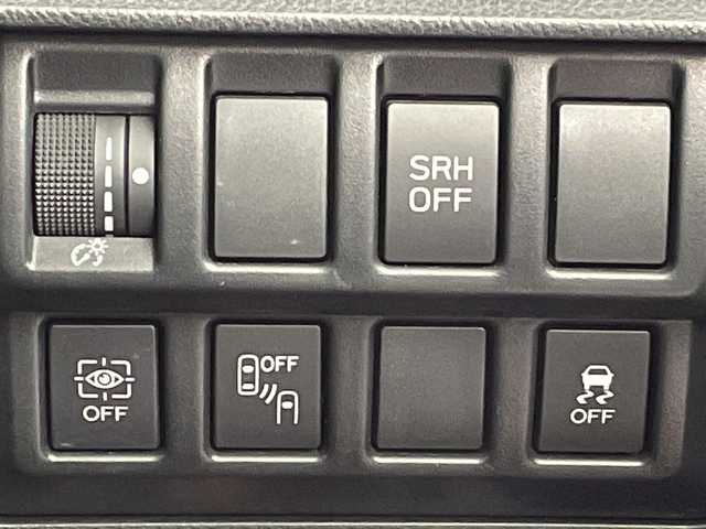 スバル フォレスター ハイブリッド アドバンス 大阪府 2020(令2)年 4.9万km クリスタルホワイトP アイサイト/・衝突軽減ブレーキ/・レーンキープアシスト/４WD/ハーフレザーシート/前席パワーシート/前席シートヒーター/ステアリングヒーター/純正ダイアトーンメモリーナビ/（CD/DVD/Bluetooth/フルセグTV）/バック、フロント、左サイドカメラ/デジタルインナーミラー/ETC/パドルシフト/バックソナー/LEDヘッドライト/フォグランプ/リモコンE/gスターター/フロアマット/スマートキー×2本