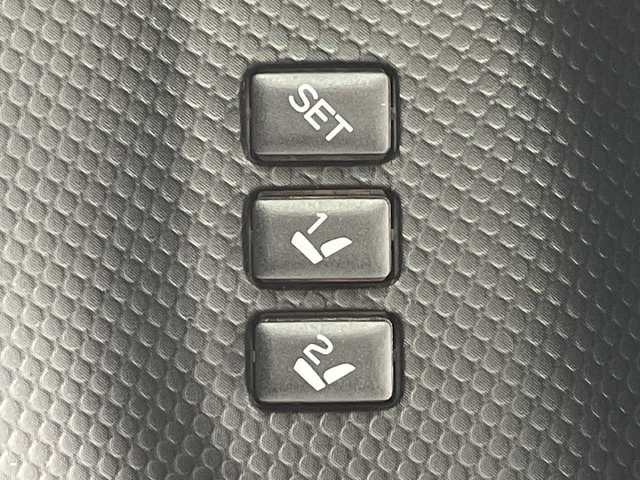 スバル フォレスター ハイブリッド アドバンス 大阪府 2020(令2)年 4.9万km クリスタルホワイトP アイサイト/・衝突軽減ブレーキ/・レーンキープアシスト/４WD/ハーフレザーシート/前席パワーシート/前席シートヒーター/ステアリングヒーター/純正ダイアトーンメモリーナビ/（CD/DVD/Bluetooth/フルセグTV）/バック、フロント、左サイドカメラ/デジタルインナーミラー/ETC/パドルシフト/バックソナー/LEDヘッドライト/フォグランプ/リモコンE/gスターター/フロアマット/スマートキー×2本