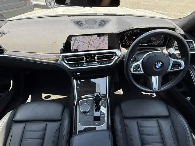 ＢＭＷ ３２０ｉ Mスポーツ 静岡県 2019(平31)年 2.6万km ミネラルホワイト 純正10.25型HDDナビ/（BT/AM/FM/CarPlay/ミラーリング）/バックモニター/衝突軽減/BSM/コーナーセンサー/電動リアゲート/ACC/前後ドラレコ/パドルシフト/オートホールド/ワイヤレス充電/ETC2.0/シートヒーター/純正フロアマット/純正LED/USB/純正アルミホイール/コンフォートアクセス/スペアキー