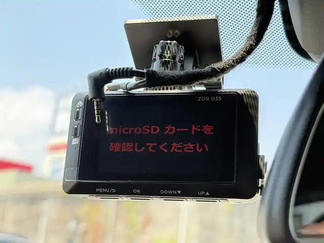 ＢＭＷ ３２０ｉ Mスポーツ 静岡県 2019(平31)年 2.6万km ミネラルホワイト 純正10.25型HDDナビ/（BT/AM/FM/CarPlay/ミラーリング）/バックモニター/衝突軽減/BSM/コーナーセンサー/電動リアゲート/ACC/前後ドラレコ/パドルシフト/オートホールド/ワイヤレス充電/ETC2.0/シートヒーター/純正フロアマット/純正LED/USB/純正アルミホイール/コンフォートアクセス/スペアキー