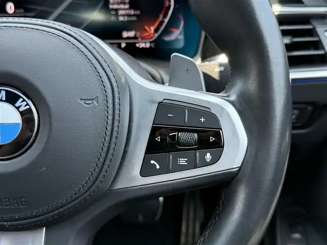ＢＭＷ ３２０ｉ Mスポーツ 静岡県 2019(平31)年 2.6万km ミネラルホワイト 純正10.25型HDDナビ/（BT/AM/FM/CarPlay/ミラーリング）/バックモニター/衝突軽減/BSM/コーナーセンサー/電動リアゲート/ACC/前後ドラレコ/パドルシフト/オートホールド/ワイヤレス充電/ETC2.0/シートヒーター/純正フロアマット/純正LED/USB/純正アルミホイール/コンフォートアクセス/スペアキー
