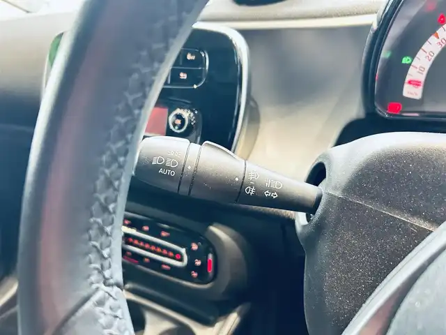 スマート ＭＣＣ スマート フォーフォー プライム 大阪府 2016(平28)年 2.3万km 赤 ワンオーナー/ガラスルーフ/レザーシート/シートヒーター/純正15インチAW/クリアランスソナー/クルーズコントロール/USB/AUX/Bluetooth/純正フロアマット/リモコンキー/アイドリングストップ/ETC