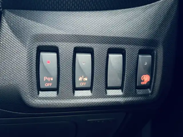 スマート ＭＣＣ スマート フォーフォー プライム 大阪府 2016(平28)年 2.3万km 赤 ワンオーナー/ガラスルーフ/レザーシート/シートヒーター/純正15インチAW/クリアランスソナー/クルーズコントロール/USB/AUX/Bluetooth/純正フロアマット/リモコンキー/アイドリングストップ/ETC