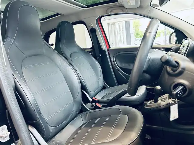 スマート ＭＣＣ スマート フォーフォー プライム 大阪府 2016(平28)年 2.3万km 赤 ワンオーナー/ガラスルーフ/レザーシート/シートヒーター/純正15インチAW/クリアランスソナー/クルーズコントロール/USB/AUX/Bluetooth/純正フロアマット/リモコンキー/アイドリングストップ/ETC