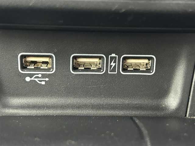 ホンダ Ｎ ＷＧＮ カスタム L ホンダセンシング 熊本県 2022(令4)年 2.4万km ミッドナイトブルービームM 純正ナビ（ＣＤ・ＤＶＤ・フルセグ・ＢＴ・ＵＳＢ）/バックカメラ　/社外前後ドライブレコーダー　/ビルトインＥＴＣ　/レーダークルーズコントロール　/運転席シートヒーター　/前後クリアランスソナー　/ホンダセンシング/・衝突軽減ブレーキ/・アダブティブクルーズコントロール/・先行車発進お知らせ機能/・路外逸脱制御機能/・レーンキープアシスト/・標識認識機能/・オートハイビーム/横滑り防止/純正フロアマット/純正１４インチAW/オートライト/LEDヘッドライト/フォグランプ/スマートキー/プッシュスタート