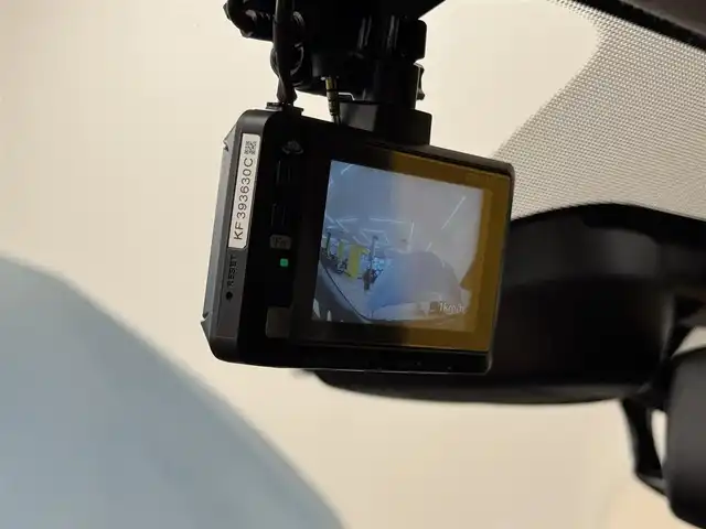 日産 ノート X 群馬県 2015(平27)年 4.8万km ソニックブルー 安全性能/・エマージェンシーブレーキ/・車線逸脱防止警報/純正SDナビ/　　フルセグ/BT/SD/    FM/AM/CD/DVD/アラウンドビューモニター/オートLEDヘッドライト/フォグランプ/スマートキー/電動格納ウィンカーミラー/純正フロアマット/純正ドアバイザー/前後ドライブレコーダー