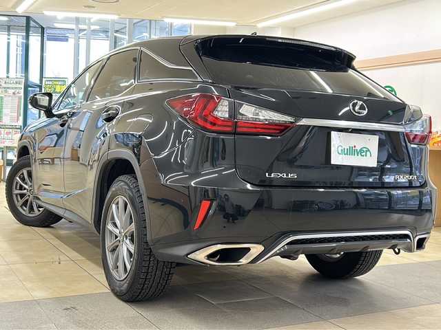 レクサス ＲＸ 200t Fスポーツ 道央・札幌 2017(平29)年 5.8万km グラファイトブラックガラスフレーク ・4WD/・純正ナビ/フルセグTV/DVD/CD/SD/BT/・パノラミックビューモニター/・ドライブレコーダー/・パワーバックドア/・プリクラッシュセーフティ/・レーダークルーズコントロール/・レーンキーピングアシスト/・ブラインドスポットモニター/・インテリジェントクリアランスソナー/・ヘッドアップディスプレイ/・パドルシフト/・オートマチックハイビーム/・ステアリングヒーター/・レザーシート/・前席シートヒーター/ベンチレーション/・横滑り防止/・アイドリングストップ/・LEDヘッドライト/・LEDフォグ/・ビルトインETC/・プッシュスタート/・スマートキー/・電格ミラー/・ミラーヒーター/・シーケンシャルウインカー/・夏タイヤ純正20インチAW積込