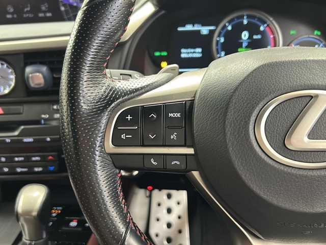 レクサス ＲＸ 200t Fスポーツ 道央・札幌 2017(平29)年 5.8万km グラファイトブラックガラスフレーク ・4WD/・純正ナビ/フルセグTV/DVD/CD/SD/BT/・パノラミックビューモニター/・ドライブレコーダー/・パワーバックドア/・プリクラッシュセーフティ/・レーダークルーズコントロール/・レーンキーピングアシスト/・ブラインドスポットモニター/・インテリジェントクリアランスソナー/・ヘッドアップディスプレイ/・パドルシフト/・オートマチックハイビーム/・ステアリングヒーター/・レザーシート/・前席シートヒーター/ベンチレーション/・横滑り防止/・アイドリングストップ/・LEDヘッドライト/・LEDフォグ/・ビルトインETC/・プッシュスタート/・スマートキー/・電格ミラー/・ミラーヒーター/・シーケンシャルウインカー/・夏タイヤ純正20インチAW積込