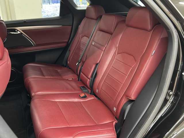 レクサス ＲＸ 200t Fスポーツ 道央・札幌 2017(平29)年 5.8万km グラファイトブラックガラスフレーク ・4WD/・純正ナビ/フルセグTV/DVD/CD/SD/BT/・パノラミックビューモニター/・ドライブレコーダー/・パワーバックドア/・プリクラッシュセーフティ/・レーダークルーズコントロール/・レーンキーピングアシスト/・ブラインドスポットモニター/・インテリジェントクリアランスソナー/・ヘッドアップディスプレイ/・パドルシフト/・オートマチックハイビーム/・ステアリングヒーター/・レザーシート/・前席シートヒーター/ベンチレーション/・横滑り防止/・アイドリングストップ/・LEDヘッドライト/・LEDフォグ/・ビルトインETC/・プッシュスタート/・スマートキー/・電格ミラー/・ミラーヒーター/・シーケンシャルウインカー/・夏タイヤ純正20インチAW積込