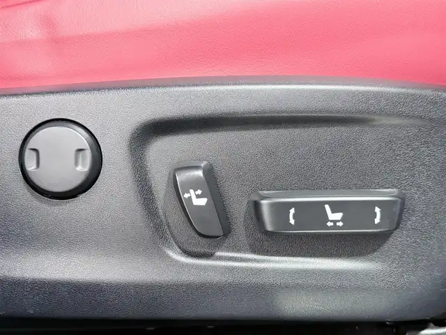 レクサス ＲＸ 300 Fスポーツ 大阪府 2020(令2)年 3.5万km ホワイトノーヴァガラスフレーク サンルーフ 赤革シート 三眼LED 純正ナビTV 360カメラ ヘッドアップD パワーシート/ヒーター/エアコン ステアリングヒーター 電動リアゲート レーダークルコン 衝突軽減ブレーキ レーンアシスト BSM