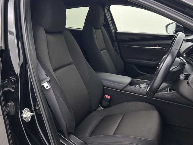 マツダ マツダ３ファストバック 15S ツーリング 宮城県 2019(令1)年 3.5万km ジェットブラックマイカ 禁煙車/３６０°セーフティパッケージ/・３６０°ビュー・モニター/・ドライバー・モニタリング/i-ACTIVSENSE/・スマートブレーキサポート/・ハイビームコントロールシステム/・ブラインドスポットモニタリング/・マツダレーダークルーズコントロール/・レーンキープ・アシスト・システム/ヘッドアップディスプレイ/マツダコネクトナビ/・CD.DVD.SD.BT.USB/フルセグTV/前後ドライブレコーダー/ビルトインETC/LEDヘッドライト/アイドリングストップ/横滑り防止装置/ステアリングスイッチ/電動パーキングブレーキ/オートホールド機能/純正18インチアルミホイール/純正フロアマット/プッシュスタート/スマートキー