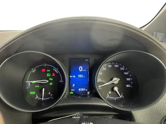 トヨタ Ｃ－ＨＲ G 愛知県 2018(平30)年 8.2万km ホワイトパールクリスタルシャイン 純正９インチナビ　/（フルセグ／ＢＴ／ＣＤ／ＤＶＤ）　/レーダークルーズコントロール　/バックモニター　/ブラインドスポットモニター　/衝突軽減システム /コーナーセンサー　/レーンキープアシスト　/ハーフレザーシート（ブラック）/前席シートヒーター　/ドライブレコーダー /ETC /純正AW