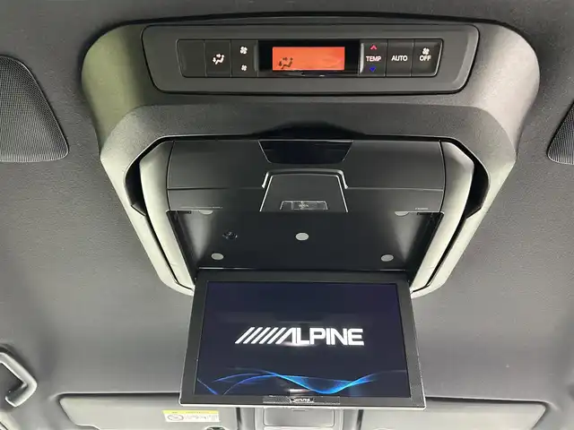トヨタ ヴォクシー ZS 煌 佐賀県 2018(平30)年 3.3万km 黒 社外アルパイン製11インチナビ【EX11Z】/【フルセグTV.CD.DVD.Bluetooth】/社外アルパイン製12.8インチフリップダウンモニター/モデリスタエアロ/衝突被害軽減システム/バックカメラ/クルーズコントロール/クリアランスソナー/オートライト/オートマチックハイビーム/車線逸脱防止警報/前方ドライブレコーダー/ビルトインETC/LEDヘッドライト/両側パワースライドドア/ウォークスルー/ISOFIX対応シート/後席サンシェード/シートバックテーブル/フォグライト/ステアリングスイッチ/純正フロアマット/純正16インチアルミホイール