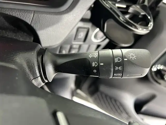 トヨタ ヴォクシー ZS 煌 佐賀県 2018(平30)年 3.3万km 黒 社外アルパイン製11インチナビ【EX11Z】/【フルセグTV.CD.DVD.Bluetooth】/社外アルパイン製12.8インチフリップダウンモニター/モデリスタエアロ/衝突被害軽減システム/バックカメラ/クルーズコントロール/クリアランスソナー/オートライト/オートマチックハイビーム/車線逸脱防止警報/前方ドライブレコーダー/ビルトインETC/LEDヘッドライト/両側パワースライドドア/ウォークスルー/ISOFIX対応シート/後席サンシェード/シートバックテーブル/フォグライト/ステアリングスイッチ/純正フロアマット/純正16インチアルミホイール