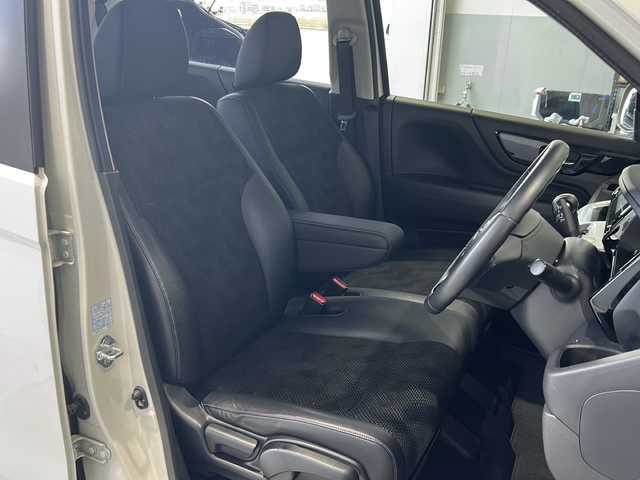 ホンダ Ｎ ＷＧＮ G スタイリッシュパッケージ 富山県 2016(平28)年 1.2万km プレミアムホワイトパールⅡ 禁煙車/純正ディスプレイオーディオ/(AM/FM/CD/BT)/バックカメラ/4WD/HIDヘッドライト/クルーズコントロール/ハーフレザーシート/シートヒーター/電格ミラー/スマートキー/純正アルミホイール/純正フロアマット/プッシュスタート/革巻きステアリング/ステアリングスイッチ