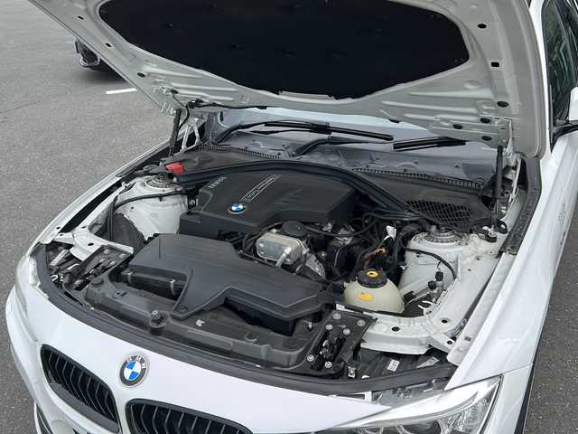 ＢＭＷ ３２８ｉ ツーリング Mスポーツ 宮城県 2013(平25)年 7.4万km アルピンホワイトⅢ BBS製19inAW/クルーズコントロール/純正HDDナビ/・BT.CD.DVD.AUX.HDD.USB/バックカメラ/電動リアゲート/レザーシート/前席パワーシート/前席シートヒーター/シートメモリー/パドルシフト/ステアリングスイッチ/プッシュスタート/スマートキー×2/アイドリングストップ/LEDヘッドライト/フォグライト/純正フロアマット/レーダー探知機