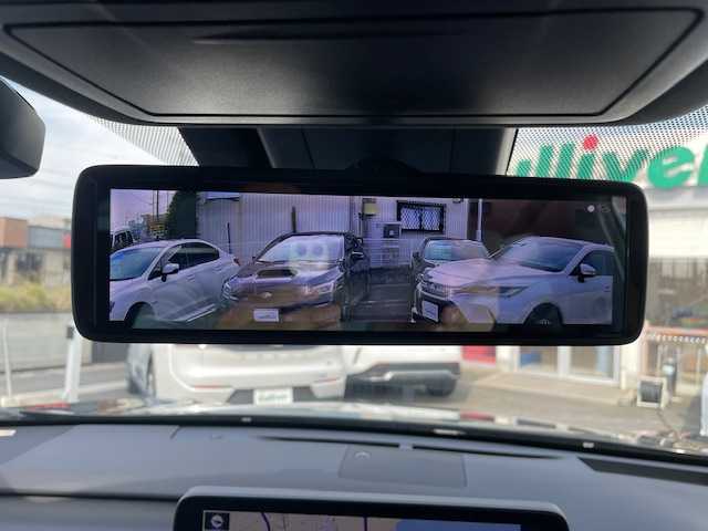 レクサス ＲＸ 450h Fスポーツ 三重県 2021(令3)年 3.2万km ブラック メーカーオプション/・マークレビンソンプレミアムサラウンドサウンド/・パノラミックビューモニター/・ムーンルーフ/・後席電動格納シート/・後席シートヒーター/・おくだけ充電/・アクセサリーコンセント/セーフティシステムプラス/・プリクラッシュセーフティ/・レーントレーシングアシスト/・オートマチックハイビーム/・レーダークルーズコントロール/・ロードサインアシスト/・先行車発進告知機能/パーキングサポートブレーキ/ブラインドスポットモニター/4WD/純正12.3型ナビ/フルセグTV/【CD/DVD/BD/SD/BT/USB/Miracast】/ビルトインETC2.0/前後ドライブレコーダー/カラーヘッドアップディスプレイ/デジタルインナーミラー/レザーシート/全席パワーシート/全席シートヒーター/D/N席シートベンチレーション/ステアリングヒーター/パワーバックドア/オートライト/角型三眼LEDヘッドランプ/LEDシーケンシャルターンランプ/LEDフロントフォグランプ/235/55R20インチ純正AW/プッシュスタート/スマートキー/カードキー/スペアキー/純正フロアマット