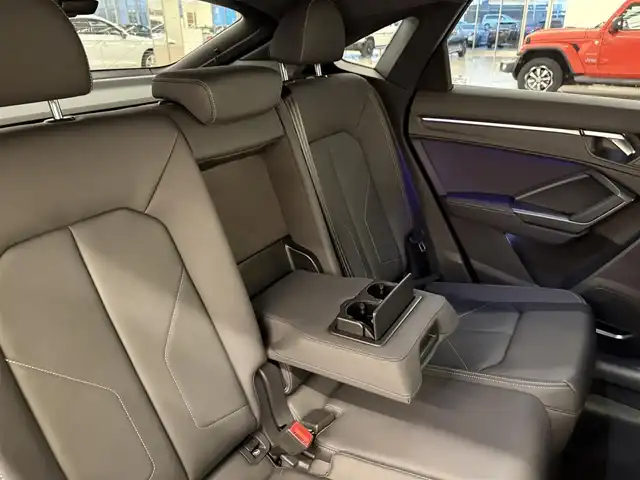 アウディ Ｑ３ SB 35TDIクワトロ Sライン 岡山県 2020(令2)年 3.2万km ミトスブラックメタリック ベーシックパッケージ/プラスパッケージ/アシスタンスパッケージ