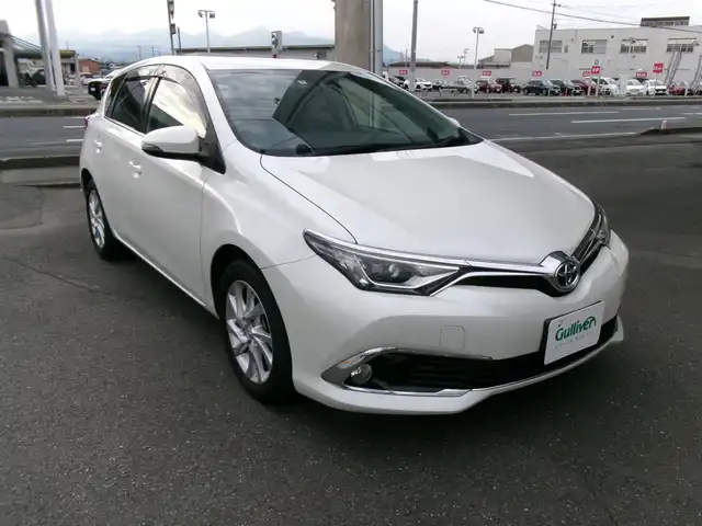 トヨタ オーリス 150X Sパッケージ 群馬県 2018(平30)年 1.8万km ホワイトパールクリスタルシャイン ワンオーナー/社外メモリーナビ・ワンセグTV/　(MDV-L404W)/Toyota Safety Sense C/純正LEDヘッドライト/純正16インチアルミホイール/レインクリアリングブルーミラー/リモコンEGスターター/　(LEDアンサーバックタイプ)/スマートキー＆プッシュスタート/インテリアイルミネーション/社外ETC/R1.2.3.5.7年記録簿/保証書＆取説
