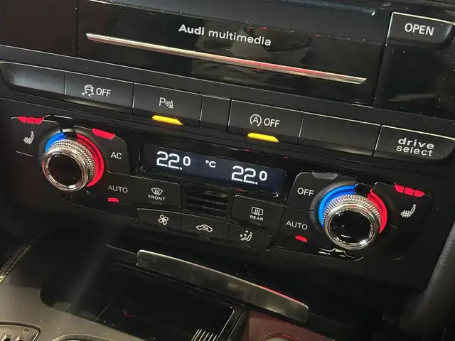 アウディ Ｓ５ スポーツバック 道央・札幌 2014(平26)年 4万km モンスーングレーメタリック サンルーフ/Bang＆Olufsen/アシスタンスパッケージ/赤黒コンビレザー/シートヒーター/パワーシート/ACC/レーンキープアシスト/サイドアシスト/バックカメラ/パーキングエイド/前後ドラレコ/ETC/GPSレーダ/スタッドレスタイヤAWセット積込み/保証書、取説、スペアキー１本