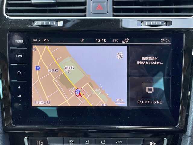 フォルクスワーゲン ゴルフ TSIハイライン 鳥取県 2019(平31)年 16.5万km ホワイトシルバーメタリック バーチャルコックピット/VWオールインセーフィ/・ブラインドスポットディテクション/・Front Assist/・Side Assist Plus/・エマージェンシーアシスト/・アダプティブクルーズコントロール/・travelAssist/メモリナビ/フルセグＴＶ/バックカメラ/ＤＶＤ　ＣＤ　Ｂｌｕｅｔｏｏｔｈ　ＳＤ　ＡＵＸ　ＵＳＢ　ｃａｒｐｌａｙ/ＥＴＣ２．０/オートライト/オートワイパー/ヒートミラー/オートホールド/アンビエンテライト/前後フォグランプ/LEDライト/クリアランスソナー/フロアマット/ドアバイザー/スマートキー/スペアキー/新車保証書/取扱説明書