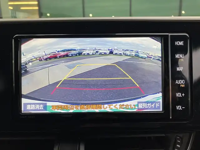 トヨタ Ｃ－ＨＲ G モード ネロ 香川県 2019(平31)年 5.6万km ブラックマイカ 登録時走行距離：55714km/純正SDナビゲーション/【AM/FM/フルセグ/Bluetooth/HDMI/CD/DVD】/トヨタセーフティセンス/→プリクラッシュセーフティシステム/→LDA（レーンディパーチャーアラート）/→レーダークルーズコントロール/→AHB（オートハイビーム）/シートヒーター（前席）/コーナーセンサー（前後）/ビルトインETC/LEDオートライト/LEDフォグランプ/オートホールド付きブレーキ/ドライブレコーダー/純正18インチアルミホイール/純正フロアマット/スペアキー/スマートキー/プッシュスタート