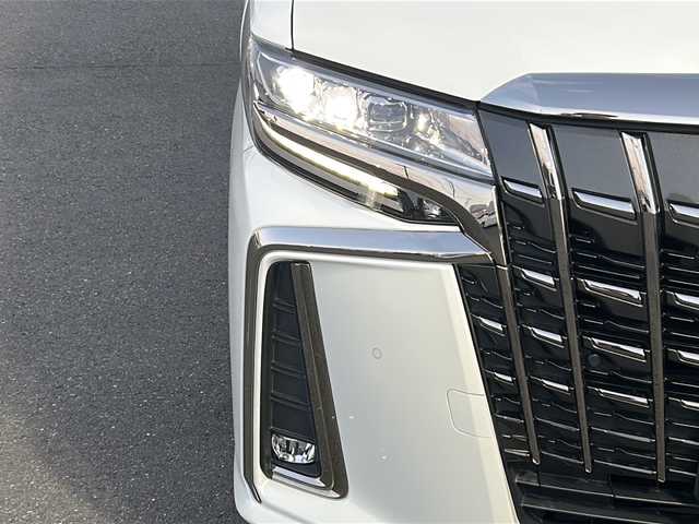 トヨタ アルファード S タイプゴールドⅡ 茨城県 2022(令4)年 2.3万km ホワイトパールクリスタルシャイン 純正9インチナビ/バックカメラ/デジタルインナーミラー/ETC/ドライブレコーダー/オットマン/両側パワースライドドア/パワーバックドア/スマートキー/プッシュスタート/トヨタセーフティセンス/レーンキープアシスト/パーキングサポートブレーキ/衝突被害防止装置/ブラインドスポットモニター/後退時車両検知警報/ロードサインアシスト/クルーズコントロール/ナノイー/純正エンジンスターター