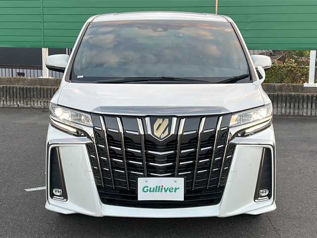 トヨタ アルファード S タイプゴールドⅡ 茨城県 2022(令4)年 2.3万km ホワイトパールクリスタルシャイン 純正9インチナビ/バックカメラ/デジタルインナーミラー/ETC/ドライブレコーダー/オットマン/両側パワースライドドア/パワーバックドア/スマートキー/プッシュスタート/トヨタセーフティセンス/レーンキープアシスト/パーキングサポートブレーキ/衝突被害防止装置/ブラインドスポットモニター/後退時車両検知警報/ロードサインアシスト/クルーズコントロール/ナノイー/純正エンジンスターター