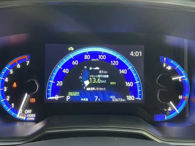 トヨタ カローラツーリング ハイブリッド ダブルバイビー 新潟県 2022(令4)年 3.3万km スパークリングブラックパールクリスタルシャイン 純正ナビ/(CD/DVD/Bluetooth/Miracast)/バックカメラ/トヨタセーフティセンス/・プリクラッシュセーフティー/・レーンディパーチャーアラート/・パーキングサポートブレーキ/・前後コーナーセンサー/・レーダークルーズコントロール/・オートマチックハイビーム/ブラインドスポットモニター/ハーフレザーシート/D/N席シートヒーター/ステアリングスイッチ/ステアリングヒーター/LEDオートライト/オートハイビーム/純正フロアマット/純正ドアバイザー/スマートキー/プッシュスタート/ビルトインETC/取扱説明書/保証書