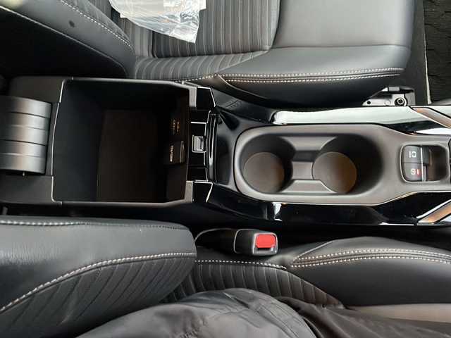 トヨタ カローラツーリング ハイブリッド ダブルバイビー 新潟県 2022(令4)年 3.3万km スパークリングブラックパールクリスタルシャイン 純正ナビ/(CD/DVD/Bluetooth/Miracast)/バックカメラ/トヨタセーフティセンス/・プリクラッシュセーフティー/・レーンディパーチャーアラート/・パーキングサポートブレーキ/・前後コーナーセンサー/・レーダークルーズコントロール/・オートマチックハイビーム/ブラインドスポットモニター/ハーフレザーシート/D/N席シートヒーター/ステアリングスイッチ/ステアリングヒーター/LEDオートライト/オートハイビーム/純正フロアマット/純正ドアバイザー/スマートキー/プッシュスタート/ビルトインETC/取扱説明書/保証書