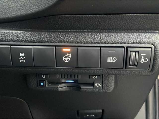 トヨタ カローラツーリング ハイブリッド ダブルバイビー 新潟県 2022(令4)年 3.3万km スパークリングブラックパールクリスタルシャイン 純正ナビ/(CD/DVD/Bluetooth/Miracast)/バックカメラ/トヨタセーフティセンス/・プリクラッシュセーフティー/・レーンディパーチャーアラート/・パーキングサポートブレーキ/・前後コーナーセンサー/・レーダークルーズコントロール/・オートマチックハイビーム/ブラインドスポットモニター/ハーフレザーシート/D/N席シートヒーター/ステアリングスイッチ/ステアリングヒーター/LEDオートライト/オートハイビーム/純正フロアマット/純正ドアバイザー/スマートキー/プッシュスタート/ビルトインETC/取扱説明書/保証書